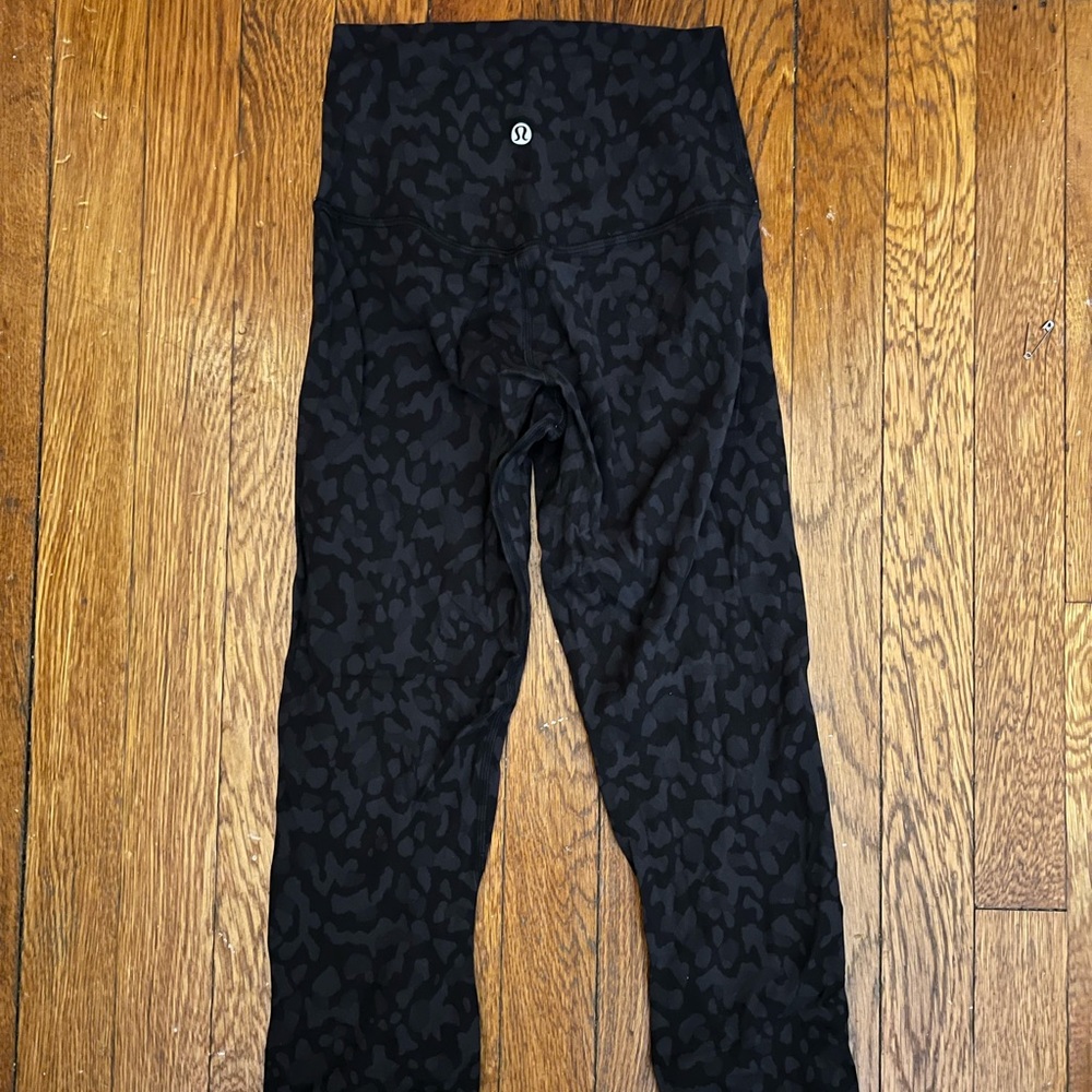 lululemon align leggings, size 2, no pilling
